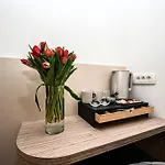Laurea سبليت