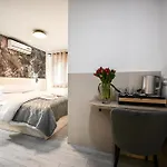 Πανσιόν Laurea