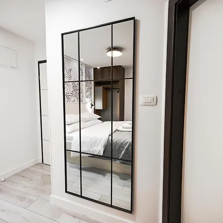 Laurea Affittacamere 3*